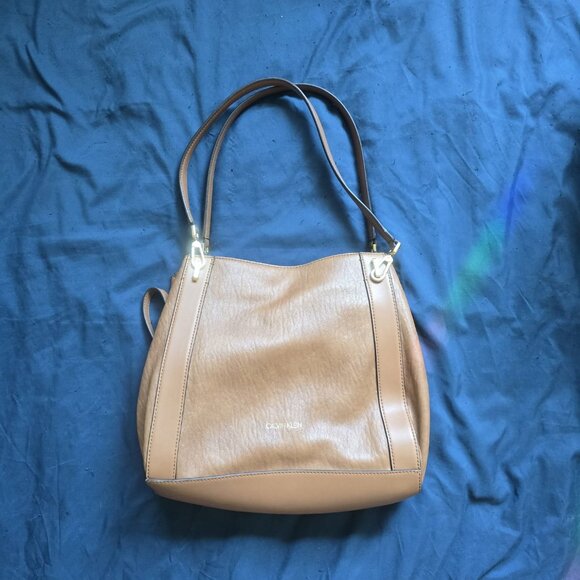 Calvin Klein Tan Leather Shoulder Tote with Gold Hardware - Picture 2 of 8